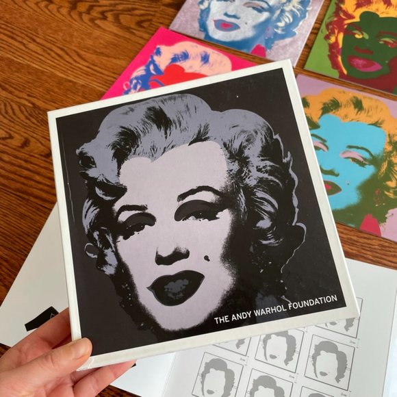 9 Marilyn Monroe prints. Andy Warhol - Corbis Luminaries Library - Picture 5 of 16